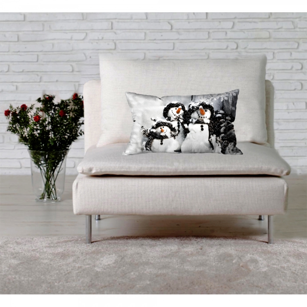 Snowman Family (Chirstmas) Cushion